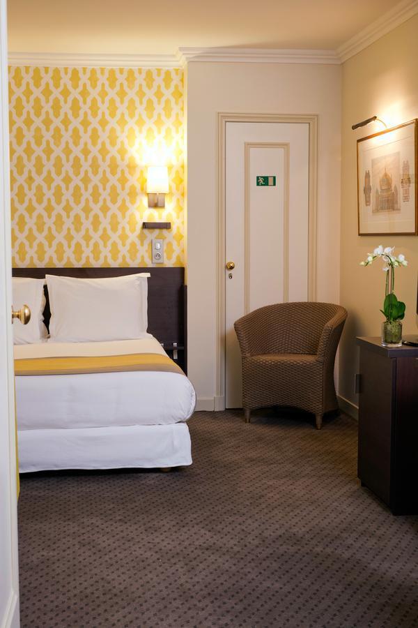 Hotel Henri IV Rive Gauche Париж Екстер'єр фото
